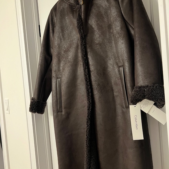 Calvin Klein brown faux leather shearling trimmed hooded coat - Picture 5 of 13